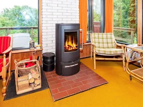 Lovely Holiday Home in SpÃ¸ttrup near Sea - Image 2