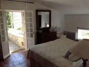 6: Wonderful old farmhouse 5 minutes from the medieval village of Seillans. - Image 4