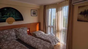 Holiday apartment directly opposite the beach - Image 5
