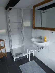 House - Image 2
