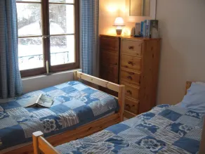 Luxus-Bergapartment mit warmen Indoor-Pool, Sauna & Fitnessraum - Image 3