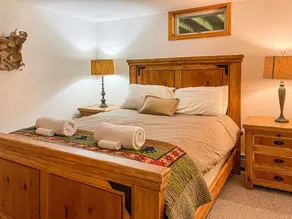 Spacious 6BR Catskills Mountain Getaway with Hot Tub & Stunning Views - Image 3