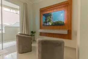 Rent Apartment 3 bedrooms w/ 1 suite - 680 - Image 2