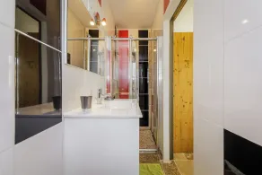 Raphaelle, spacious villa with private pool and studio - Image 4