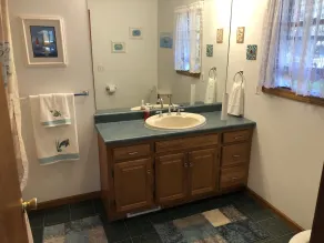 Central located. Includes finished 2 car garage! 1 minute from beach! - Image 2