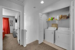 Cozy and Relaxing 3 bedrooms Las Vegas Vacation Home - Image 2