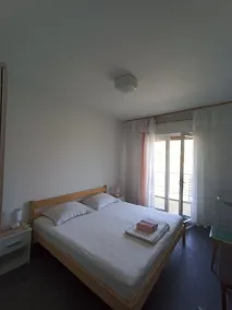 Four-bedroom apartment near beach Supetarska Draga - Donja, Rab (A-5042-a) - Image 4