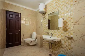 Serene 2 bed Apartment  on City-side HillTop - Image 3