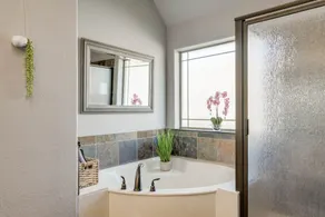 4bed 3bath Close2a M Santa s Wonderland Hospital L2 EV - Image 4
