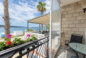 Villa Okruk-10 meters away from the beach - Image 4