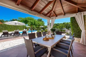 Villa Seastar mit privatem Pool - Image 3