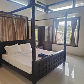 Mansarovar Bungalows - Image 4