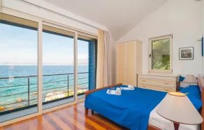 Stunning Home In Supetar - Image 4