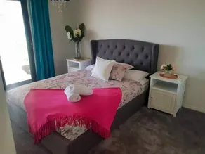 Saunders Beach Holiday House - Image 4