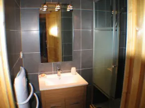 Charming 16Pax chalet 7 bedrooms 5 bathrooms 5 WCs including 3 suites - Image 5