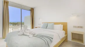 Calm Beach Apartments - Image 5