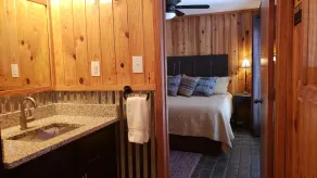Cabin Located on Tannenbaum Golf Course in Drasco, AR. - Image 5