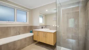 Apollo Grand - Spectacular, Linen Provided, Free WI-FI, New Listing 2019 - Image 3