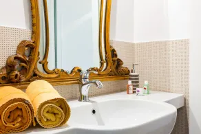 precioso apartamento entre Trastevere y San Pedro - Image 2