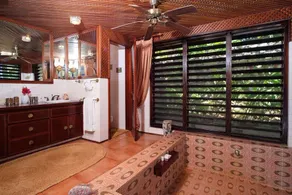 Fairwinds Luxury villa - Image 2