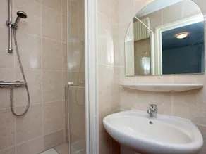 Majestic, Large Holiday Home near Leende Located Between Meadows & Forests - Image 5