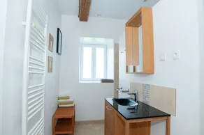 Cottage sleeps 4 near the D-Day landing beaches. Pets allowed - Image 2