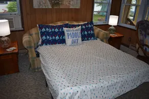 Diamond Lake Island Cottage - Image 4