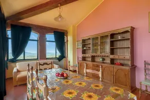Apartment 'La Loggia' with Shared Pool, Shared Terrace and Wi-Fi - Image 3