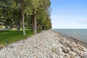 Hidden Shores Lakefront Cabin - Image 5