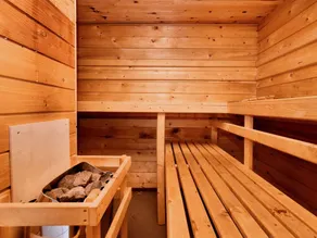 Rustic Farm Stay in Rogery - Image 5