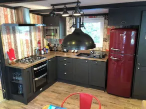 Pet Friendly Lodge - Sleeps 6 - Image 2