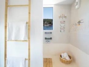 Sivota, Villa d'exception front de mer avec piscine  et cinema 99 \" - Image 3