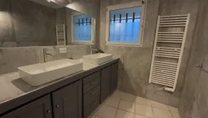 JULY PROMO / SPACIOUS VILLA, OPVARMET SVEMBAD, MÆRKT Hav og Bjergudsigt - Image 4
