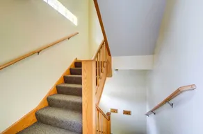 Oak Lawn Apartment ~ 2 Mi to Ford City Mall! - Image 3