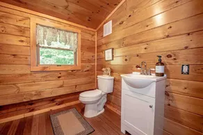 Off-Grid Adventure Cabin | Peakaboo Mountain Views - Image 5