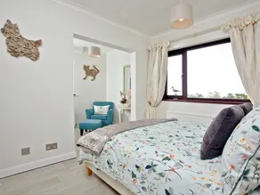 3 bedroom accommodation in Downderry - Image 5
