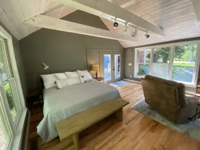 Studio Rental in Elkin, Yadkin Valley Wine Region - Image 5