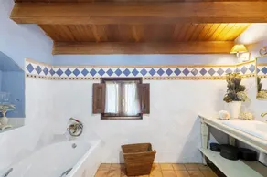 Landhaus 'Casa Romaní' mit Bergblick, Gemeinschaftspool und WLAN - Image 2