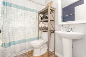 The Teal Door | UofA Central Newly Renovated 1BR - Image 2