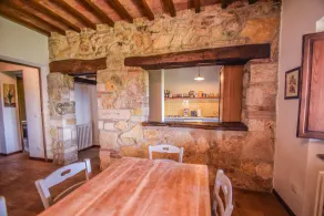 House with private pool in Umbria, 90 kms northern Rome. 6 bedrooms. - Image 5