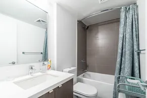 Cozy Studio in the heart of Yorkville - Image 5