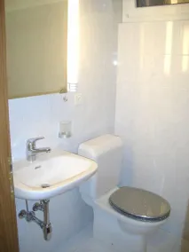 Exklusive und stilvolle 6 1/2 Zimmer-Villa mit Privatpool / max. 8 Pers/W-LAN - Image 3