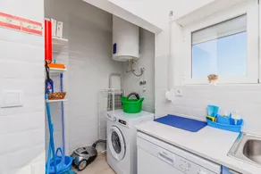 DORA'S HOME - Image 2