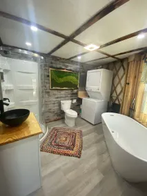Mother Earth, stargazing from the hot tub, Mountain Views, outdoorsman paradise - Image 3