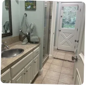 Beautiful Villa with Pool & Scenic Views in foothills close to Sequoia's - Image 2