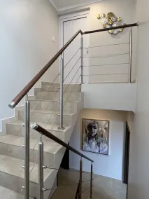 BRAND NEW LISTING Spacious family friendly townhome - steps from Eagle Beach - Image 3