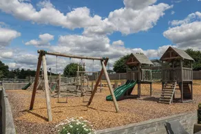 Deer Glade Lodge - Image 2