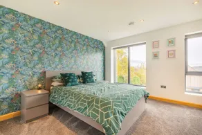 Three bedroom dog friendly holiday home in the Cotswolds - The New Bakehouse - Image 5