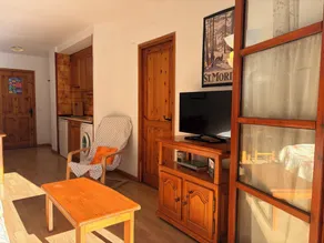 First floor apartment with garden Dellui 2 - Image 2