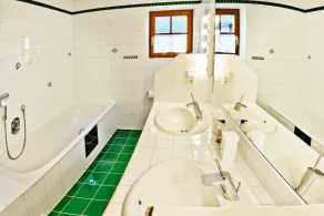 Ferienwohnung/app. für 12 Gäste mit 220m² in Ehrwald - Image 3